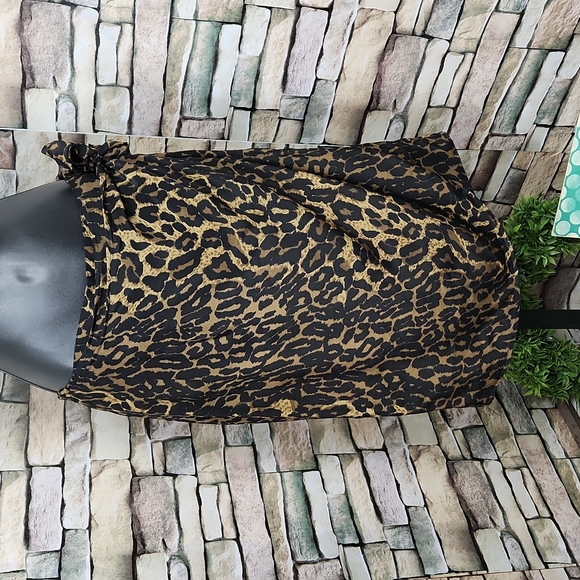 Anna & Frank Silk Skirt - Picture 3 of 8